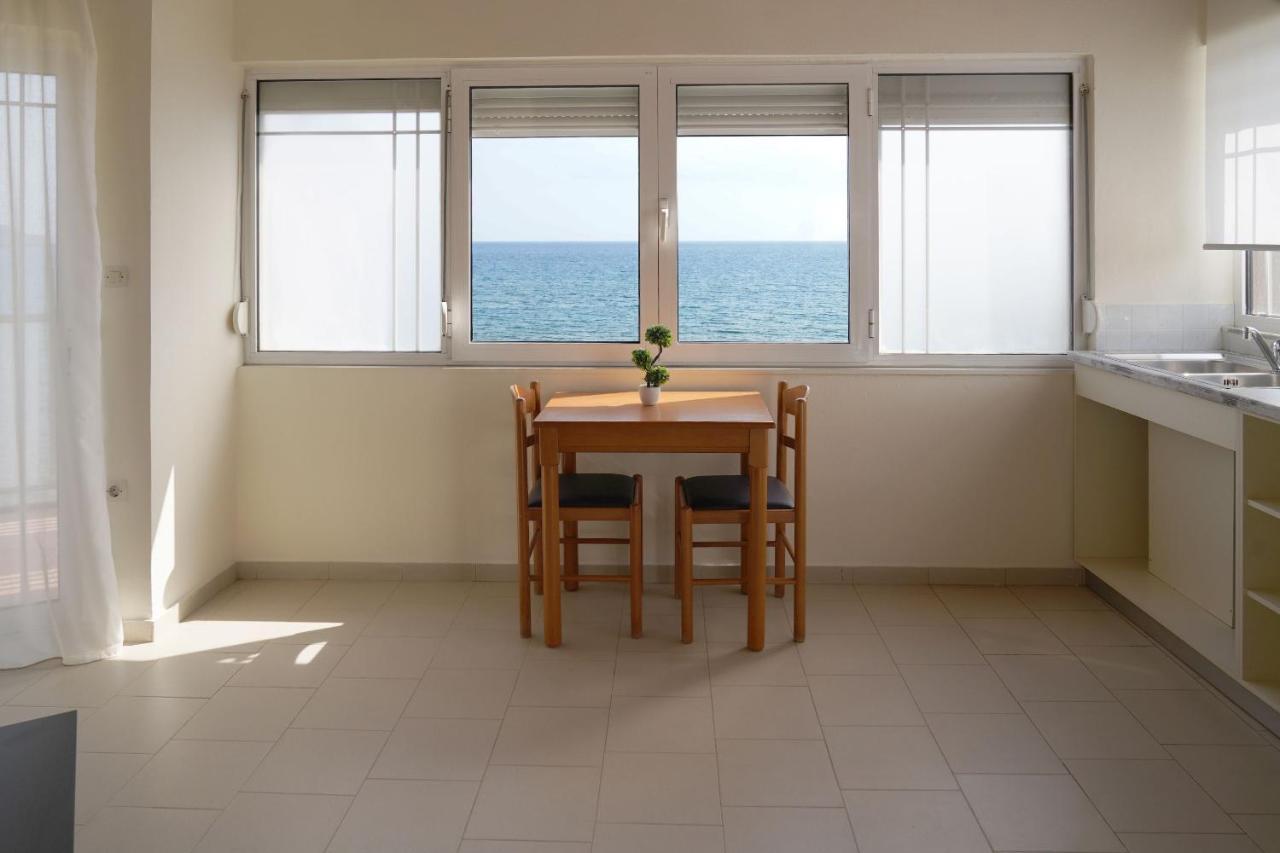 Stalós Cozy Corner Vs Beachfront מראה חיצוני תמונה