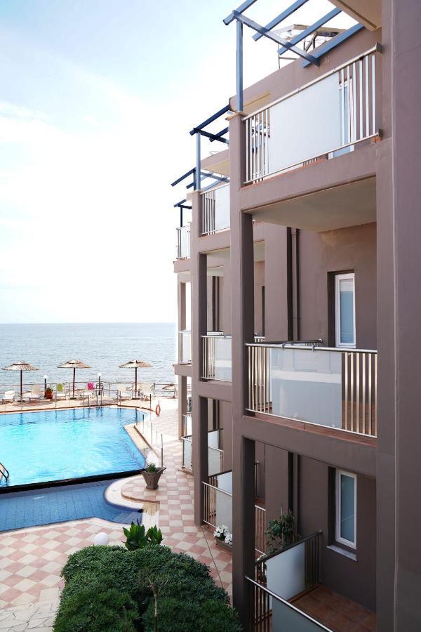 Stalós Cozy Corner Vs Beachfront מראה חיצוני תמונה